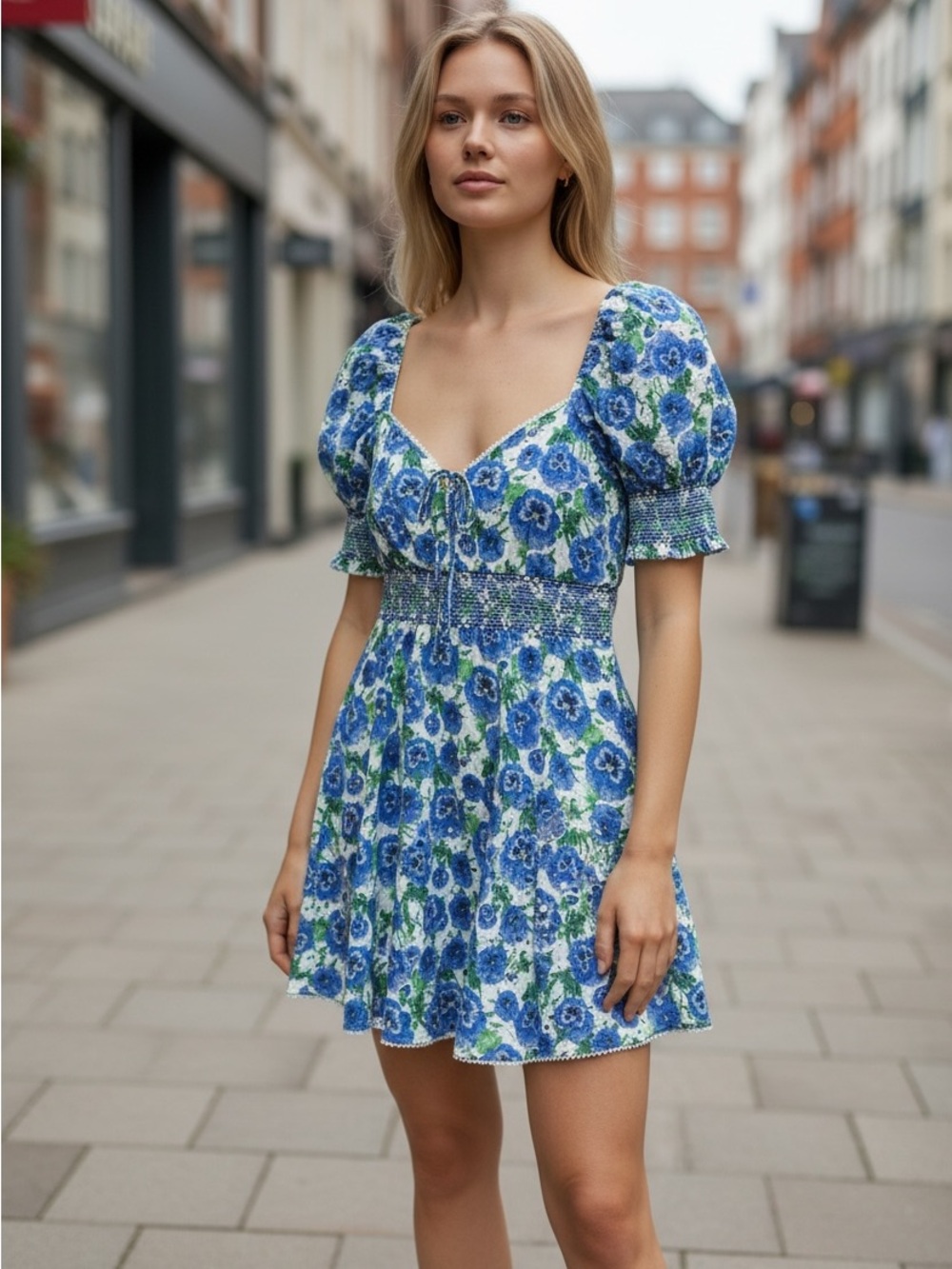 ALICE + OLIVIA Short Sleeve Crawford Floral Eyelet Embroidered Mini Dress 8